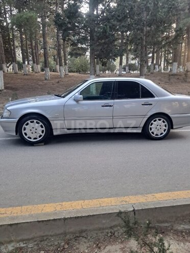 Mercedes C 200 1995, 255,000 km - 2.0 л - Sumqayıt