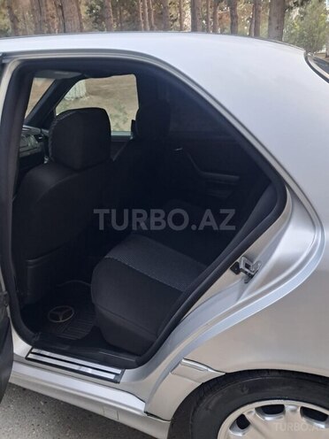 Mercedes C 200 1995, 255,000 km - 2.0 л - Sumqayıt