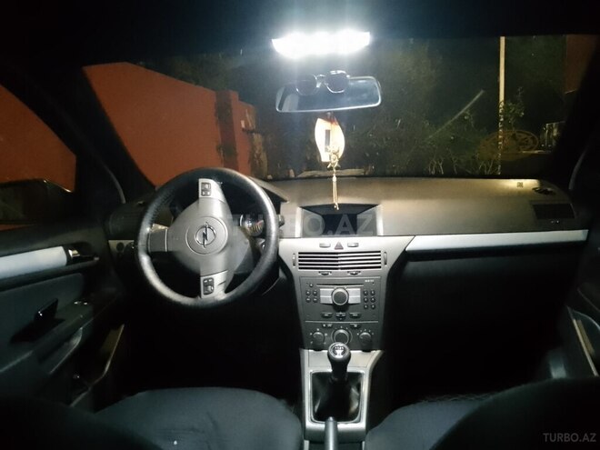 Opel Astra 2005, 370,000 km - 1.4 l - Şirvan
