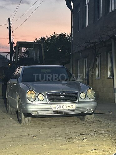 Mercedes E 280 1999, 340,800 km - 2.8 l - Tovuz