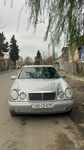 Mercedes E 280 1999, 340,800 km - 2.8 l - Tovuz