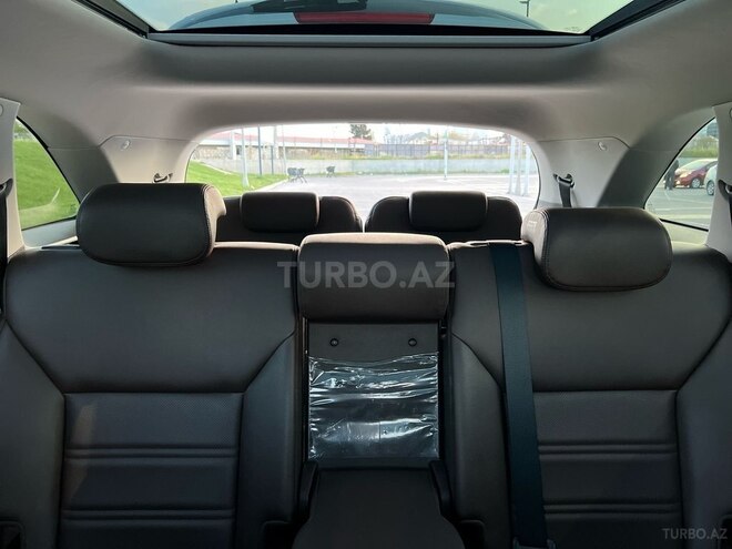 Kia Sorento-10