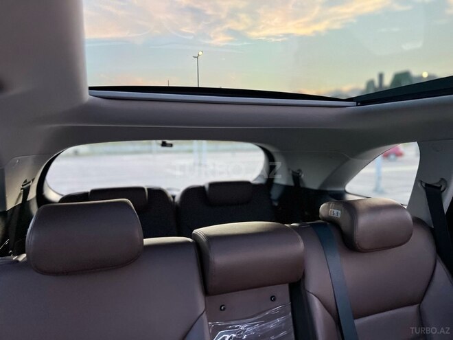 Kia Sorento-6