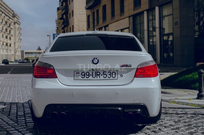 BMW 530 2004, 443,000 km - 3.0 л - Bakı
