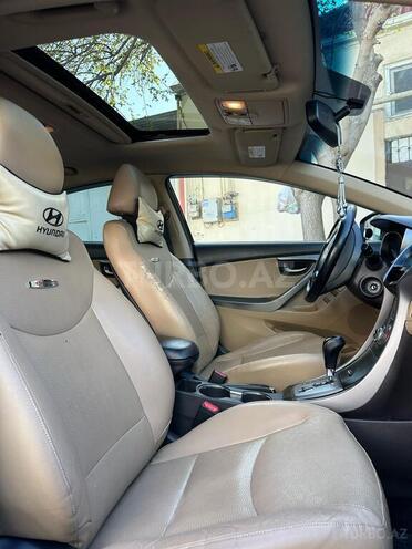 Hyundai Elantra 2013, 250,000 km - 1.8 l - Bakı