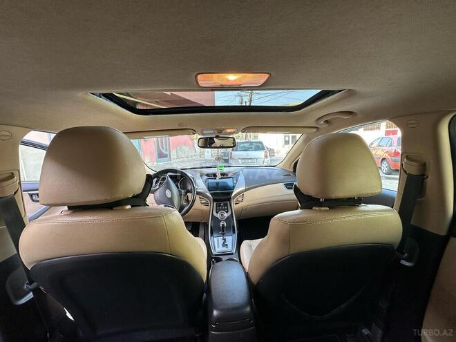 Hyundai Elantra 2013, 250,000 km - 1.8 l - Bakı
