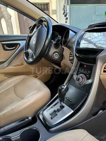 Hyundai Elantra 2013, 250,000 km - 1.8 l - Bakı