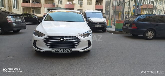 Hyundai Avante 2016, 225,000 km - 1.6 л - Bakı
