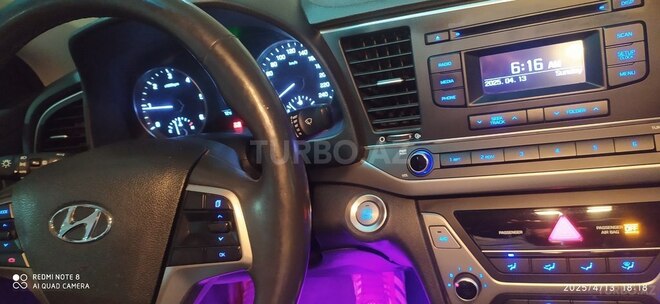 Hyundai Avante 2016, 225,000 km - 1.6 л - Bakı
