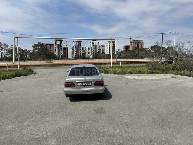Mercedes E 230 1995, 365,000 km - 2.3 l - Bakı