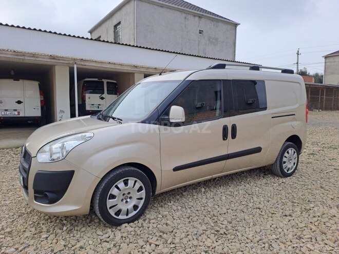 Fiat Doblo 2011, 262,045 km - 1.3 л - Bakı