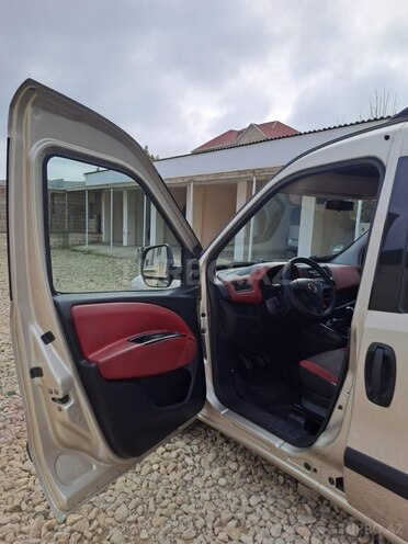 Fiat Doblo 2011, 262,045 km - 1.3 л - Bakı
