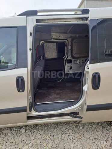 Fiat Doblo 2011, 262,045 km - 1.3 л - Bakı