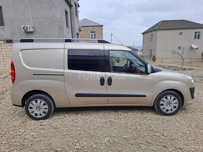 Fiat Doblo 2011, 262,045 km - 1.3 л - Bakı