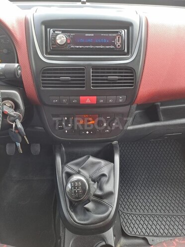 Fiat Doblo 2011, 262,045 km - 1.3 л - Bakı