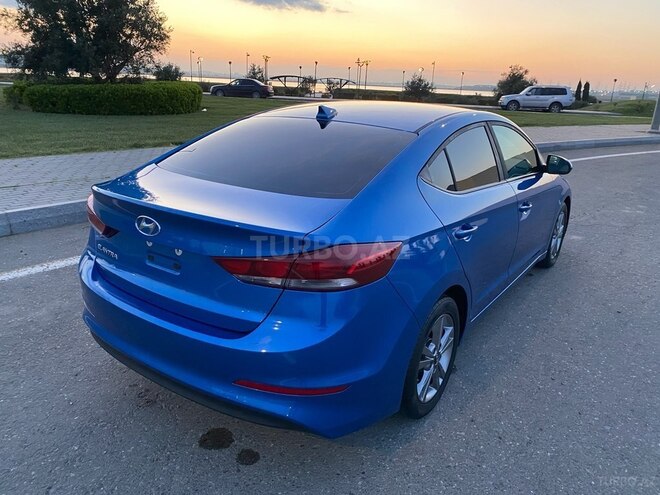Hyundai Elantra 2017, 105,200 km - 2.0 l - Bakı