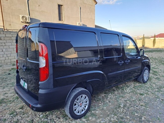 Fiat Doblo 2009, 219,682 km - 1.3 l - Bakı