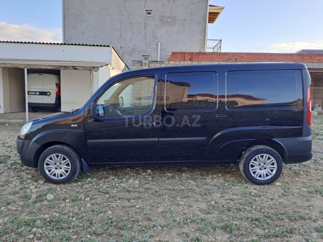 Fiat Doblo 2009, 219,682 km - 1.3 l - Bakı