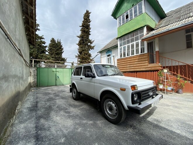 LADA (VAZ) Niva 2011, 100,000 km - 1.7 л - İsmayıllı