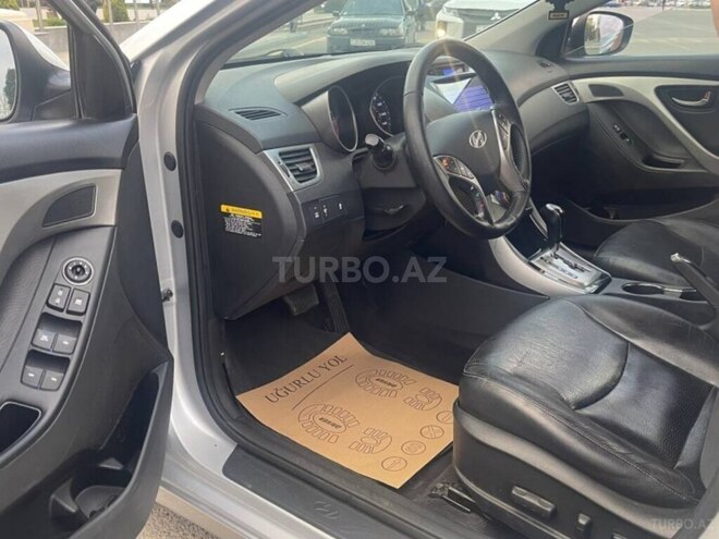 Hyundai Elantra 2013, 233,355 km - 1.8 l - Gəncə