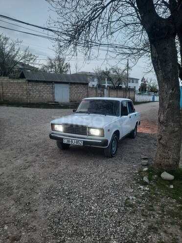 LADA (VAZ) 2107 2004, 130,000 km - 1.6 л - Qusar