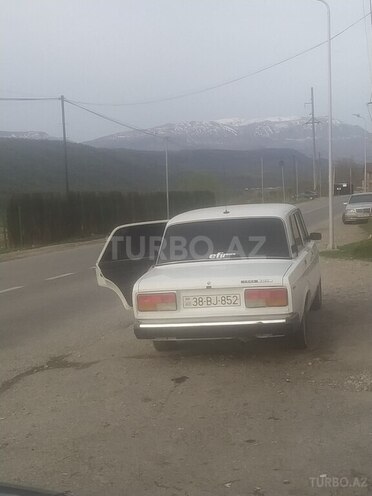LADA (VAZ) 2107 2004, 130,000 km - 1.6 л - Qusar