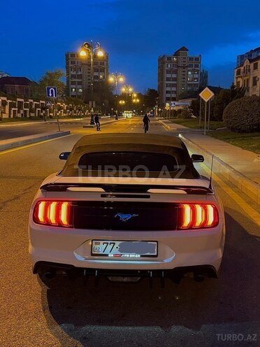 Ford Mustang 2020, 120,000 km - 2.3 л - Bakı