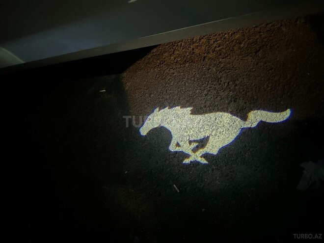 Ford Mustang 2020, 120,000 km - 2.3 л - Bakı