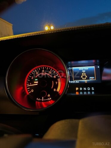 Ford Mustang 2020, 120,000 km - 2.3 л - Bakı
