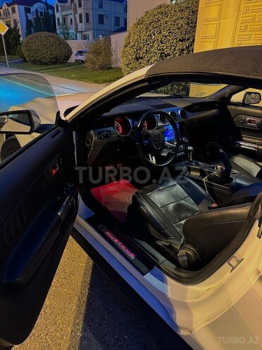 Ford Mustang 2020, 120,000 km - 2.3 л - Bakı