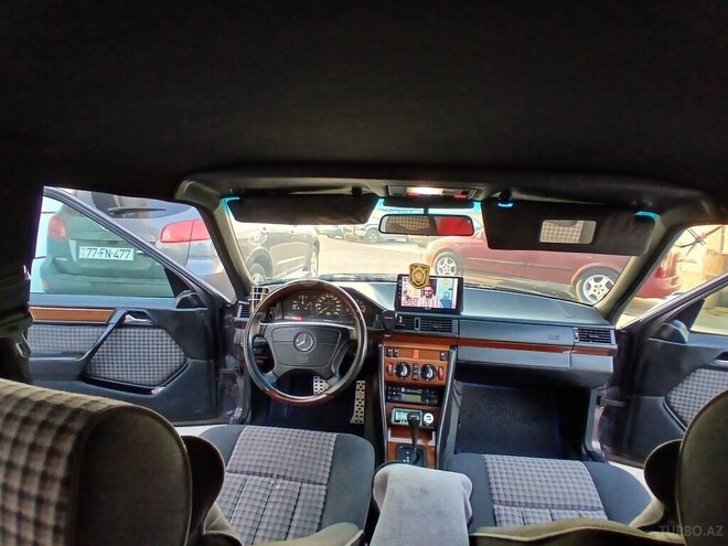 Mercedes E 200 1994, 380,000 km - 2.0 l - Bakı