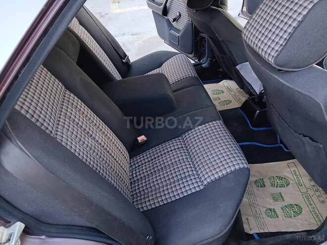 Mercedes E 200 1994, 380,000 km - 2.0 l - Bakı