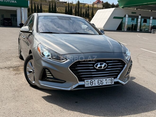 Hyundai Sonata-2