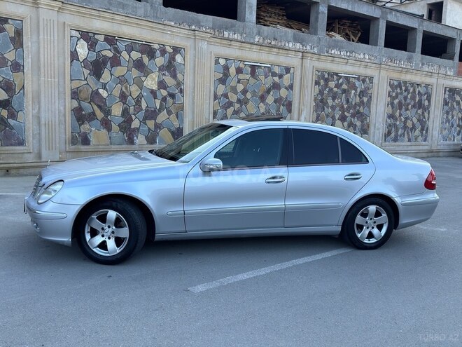 Mercedes E 240 2002, 363,000 km - 2.6 l - Bakı