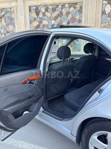 Mercedes E 240 2002, 363,000 km - 2.6 l - Bakı