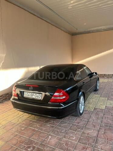 Mercedes E 240 2004, 283,600 km - 2.6 l - Ağcabədi