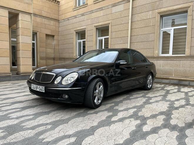 Mercedes E 240 2004, 283,600 km - 2.6 l - Ağcabədi