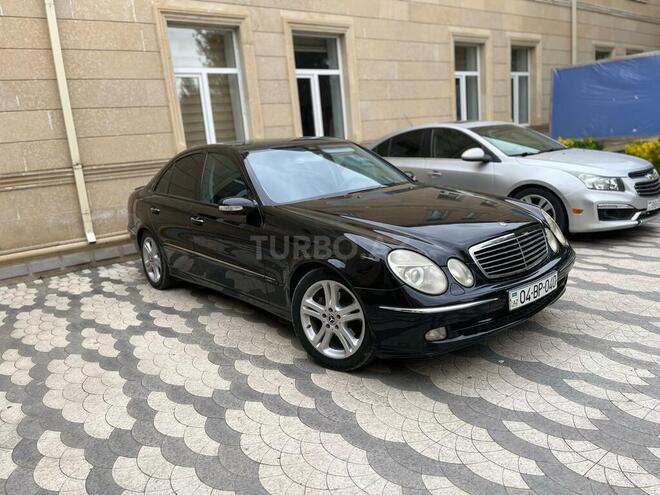 Mercedes E 240 2004, 283,600 km - 2.6 l - Ağcabədi
