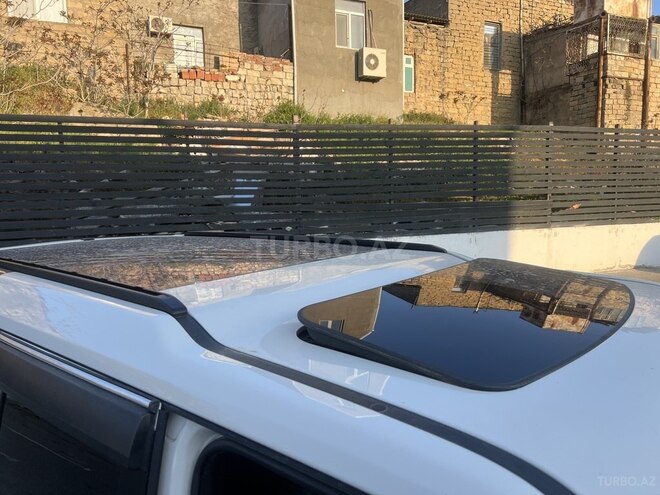 Land Rover Discovery 2011, 165,557 km - 5.0 l - Bakı