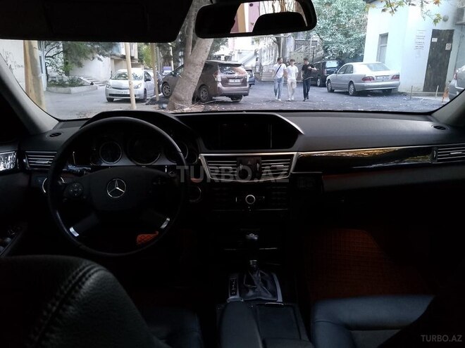 Mercedes E 220 d 2010, 280,000 km - 2.2 l - Bakı