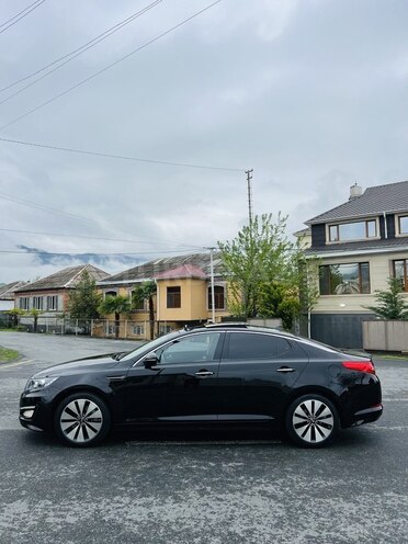 Kia K5 2012, 200,000 km - 2.0 л - Zaqatala
