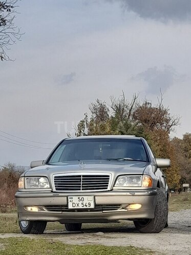 Mercedes C 230 1999, 290,000 km - 2.3 л - Qəbələ
