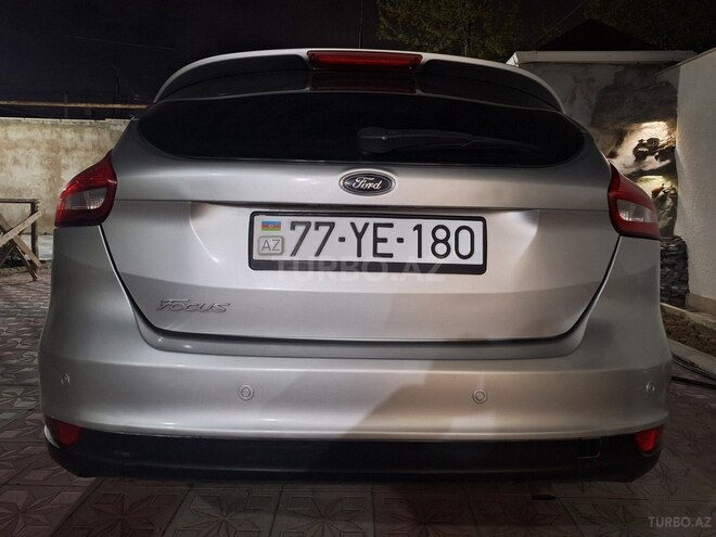Ford Focus (North America) 2015, 230,000 km - 1.6 l - Bakı