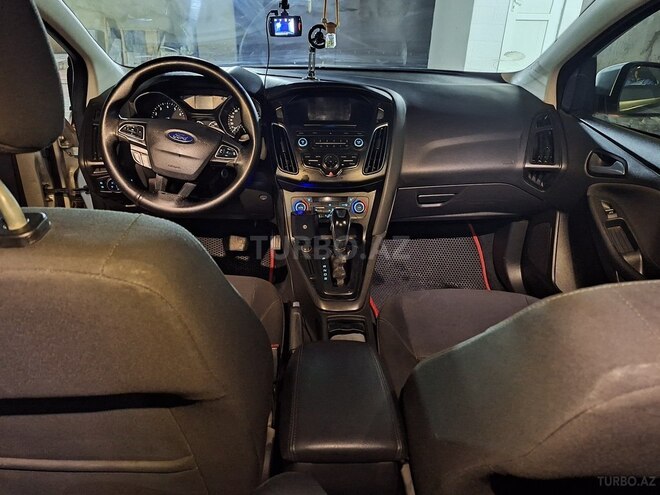 Ford Focus (North America) 2015, 230,000 km - 1.6 l - Bakı