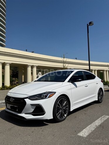 Hyundai Elantra 2017, 175,000 km - 1.6 л - Bakı