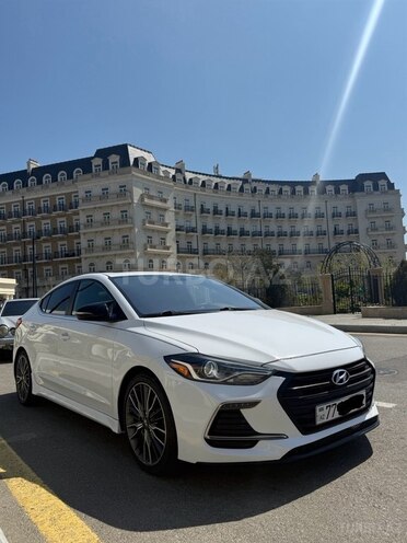 Hyundai Elantra 2017, 175,000 km - 1.6 л - Bakı