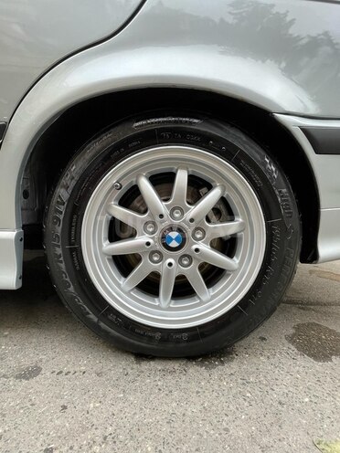 BMW 318 1997, 274,000 km - 1.8 l - Bakı