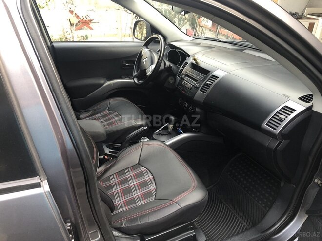 Mitsubishi Outlander 2007, 402,336 km - 3.0 л - Bakı