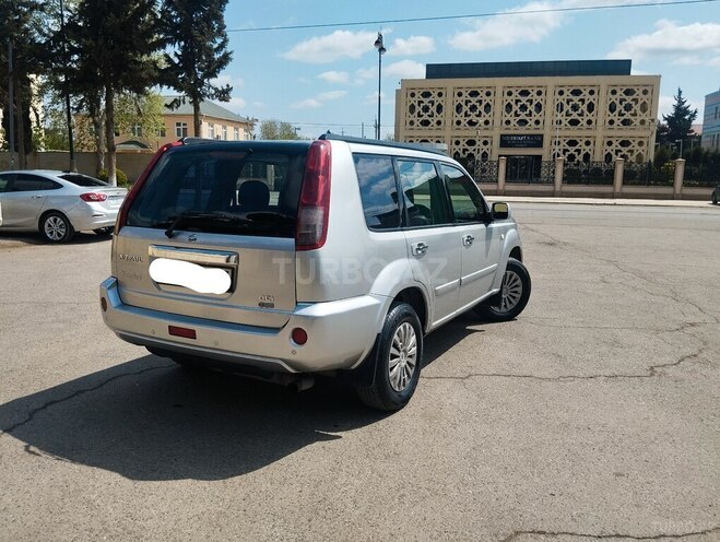 Nissan X-Trail 2004, 271,560 km - 2.2 л - Biləsuvar