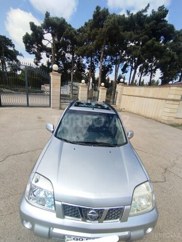 Nissan X-Trail 2004, 271,560 km - 2.2 л - Biləsuvar